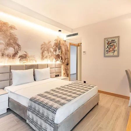 Otel Pearly 3*